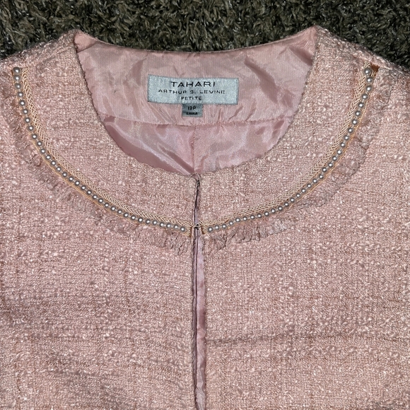 Tahari Arthur S. Levine Petite 12P Pink Tweed Embellished Jacket - Picture 6 of 7
